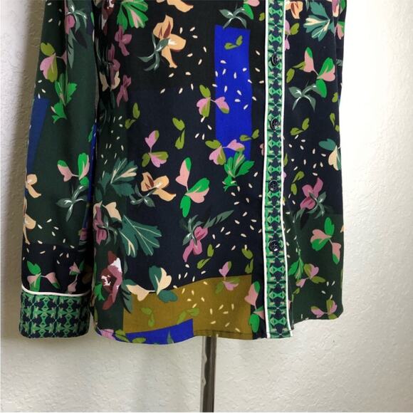 Cabi Bronco navy green mixed print western button down top size Medium #5520 - Picture 4 of 16